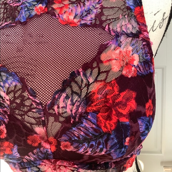 🌺 PINK Floral Lace Bra 🌺 - Picture 3 of 8